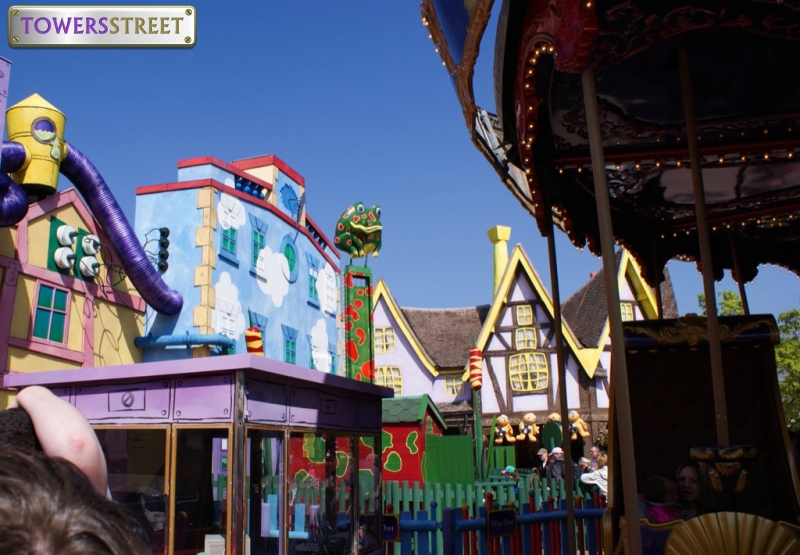 Frog Hopper Explore Your premier Alton Towers guide