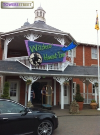 Alton Towers Hotel - The Witches Haunt Inn 2010